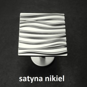 rozeta nykiel.jpg