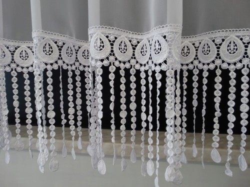 Gipiura frędzle.jpg